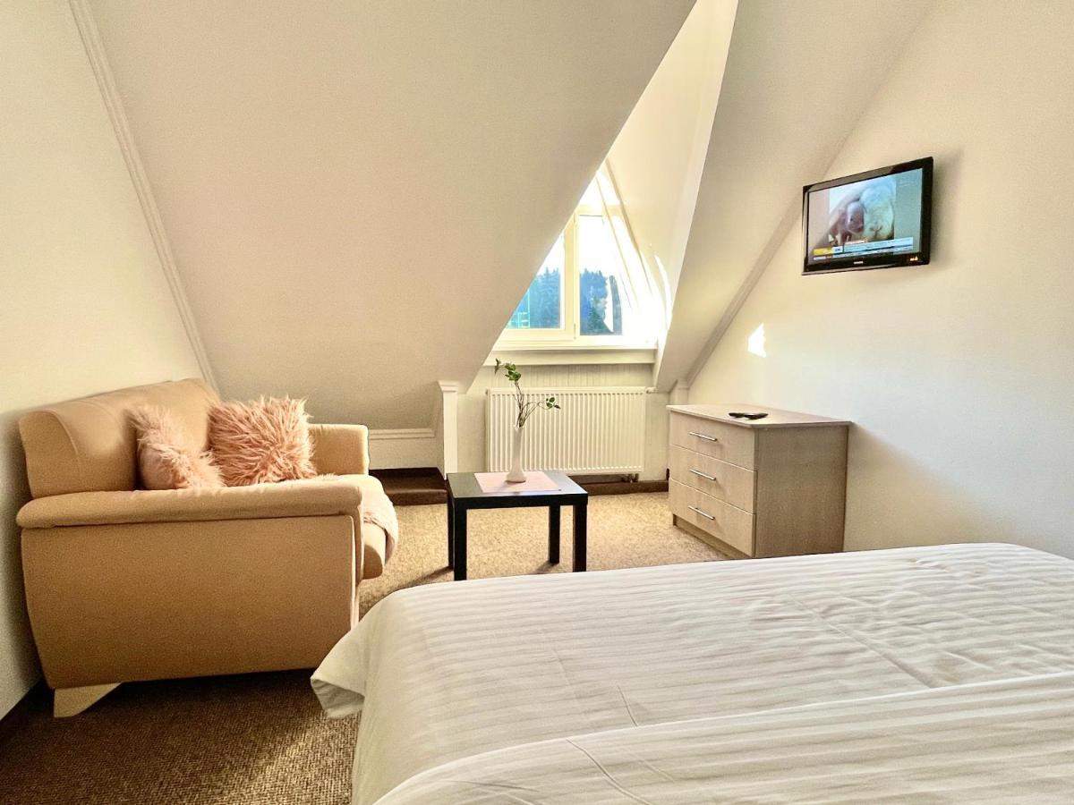 Hotel Карпатський Затишок Slavske Esterno foto