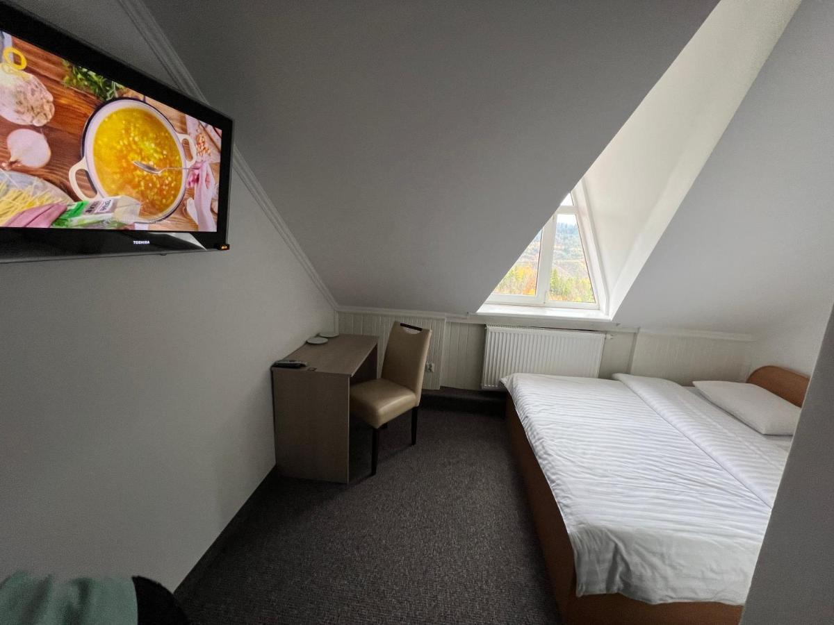 Hotel Карпатський Затишок Slavske Esterno foto