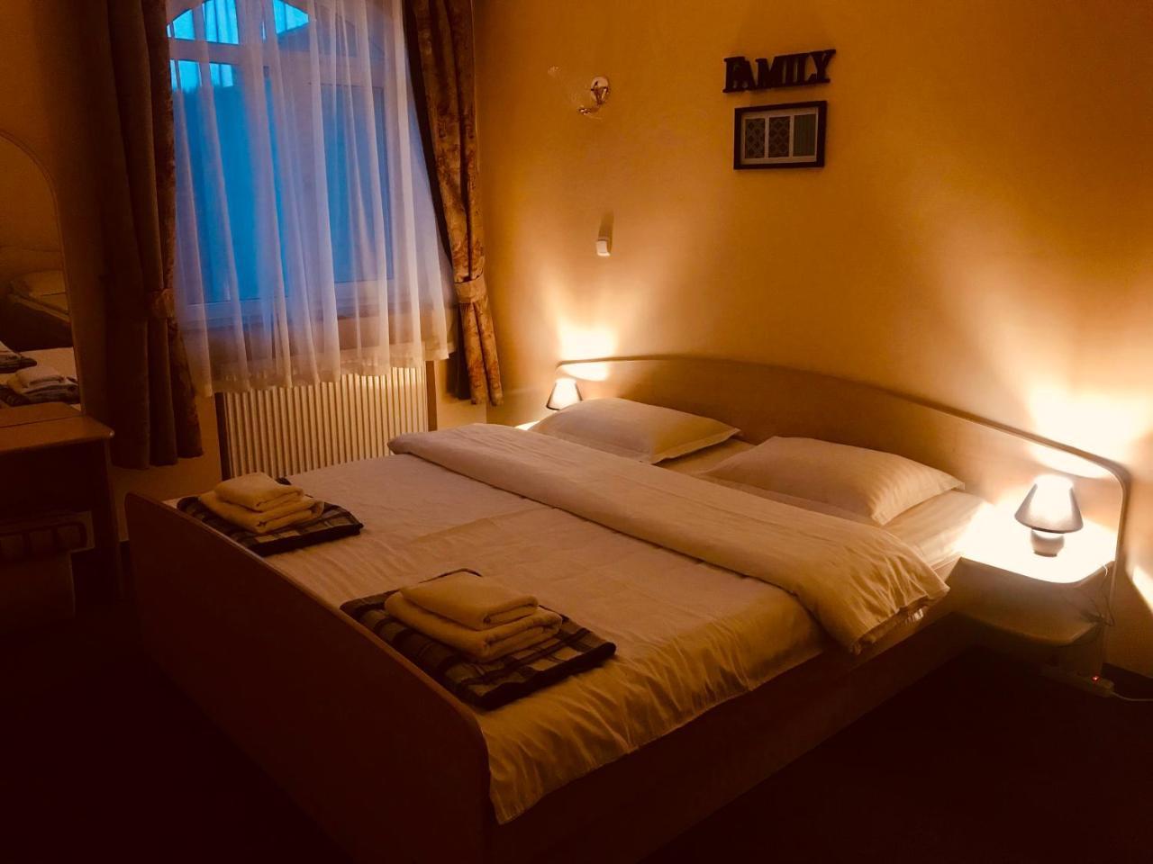Hotel Карпатський Затишок Slavske Esterno foto