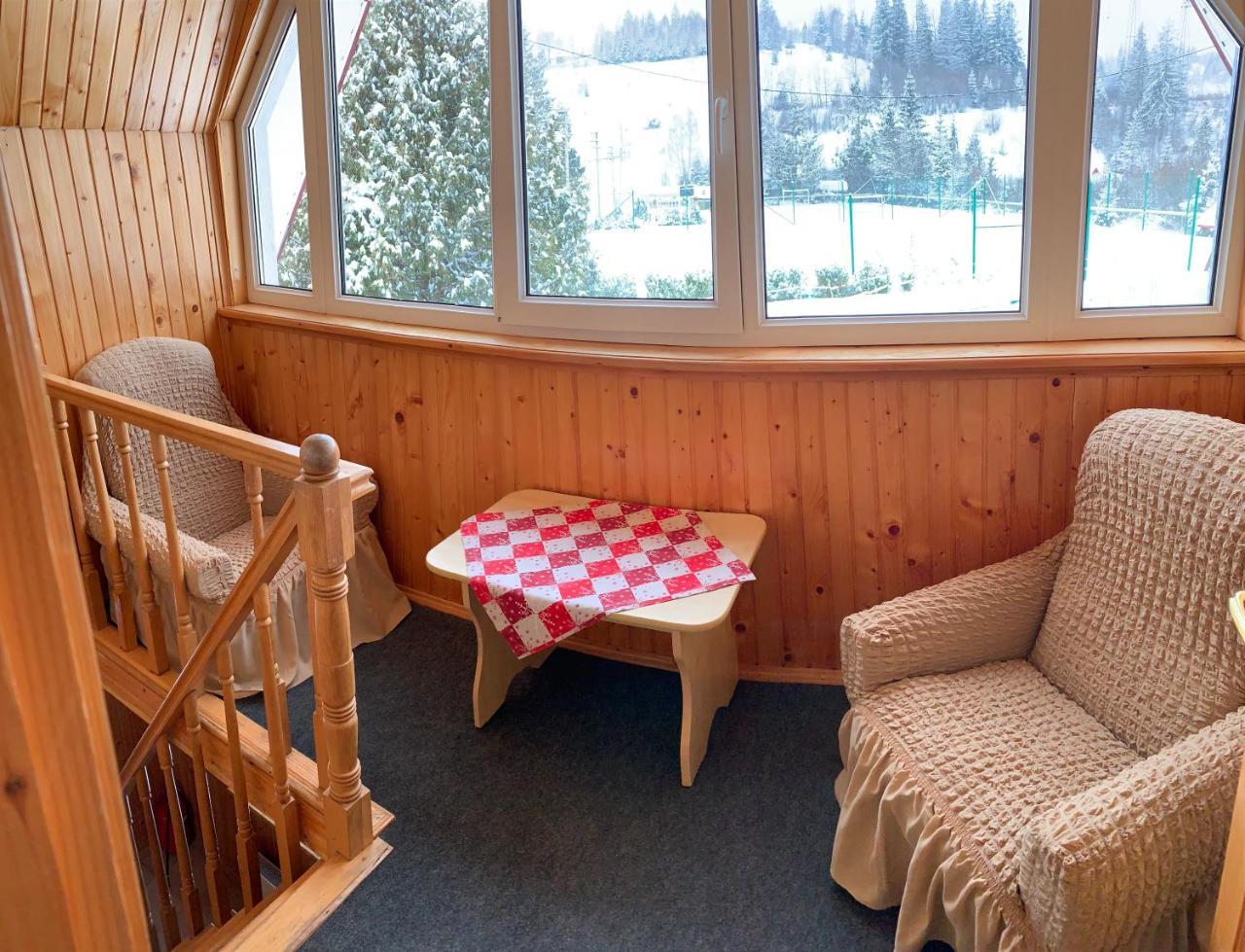 Hotel Карпатський Затишок Slavske Esterno foto